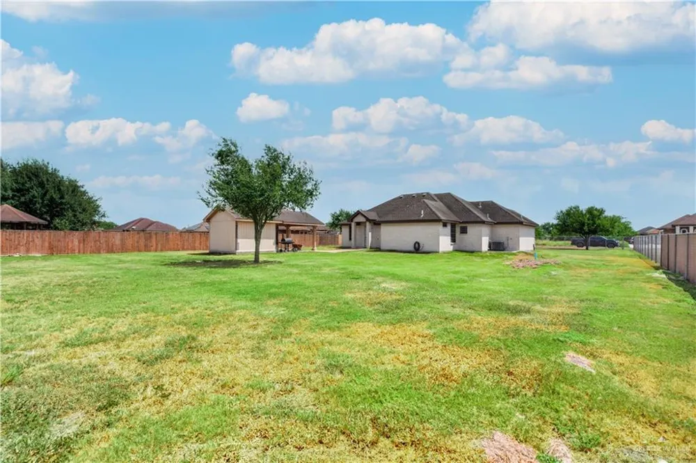 8203 Tropical Drive Donna, TX 78537