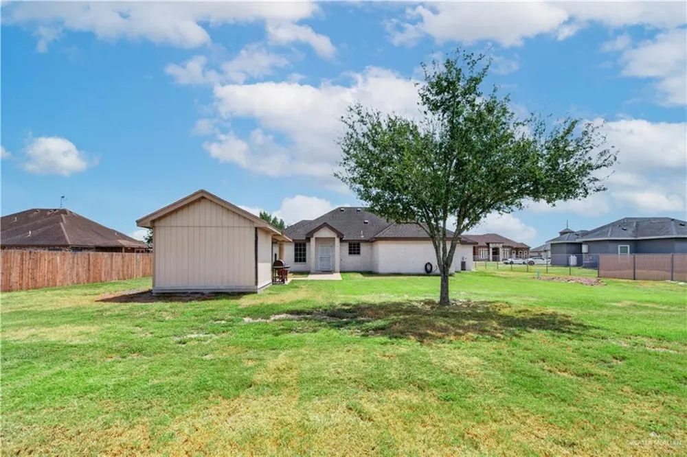 8203 Tropical Drive Donna, TX 78537
