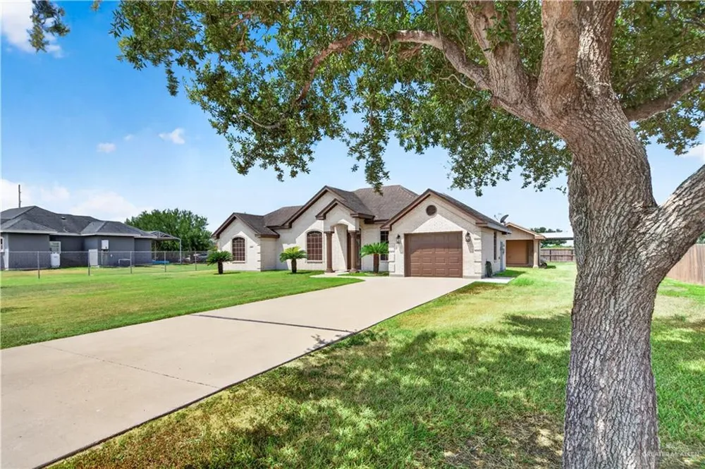 8203 Tropical Drive Donna, TX 78537