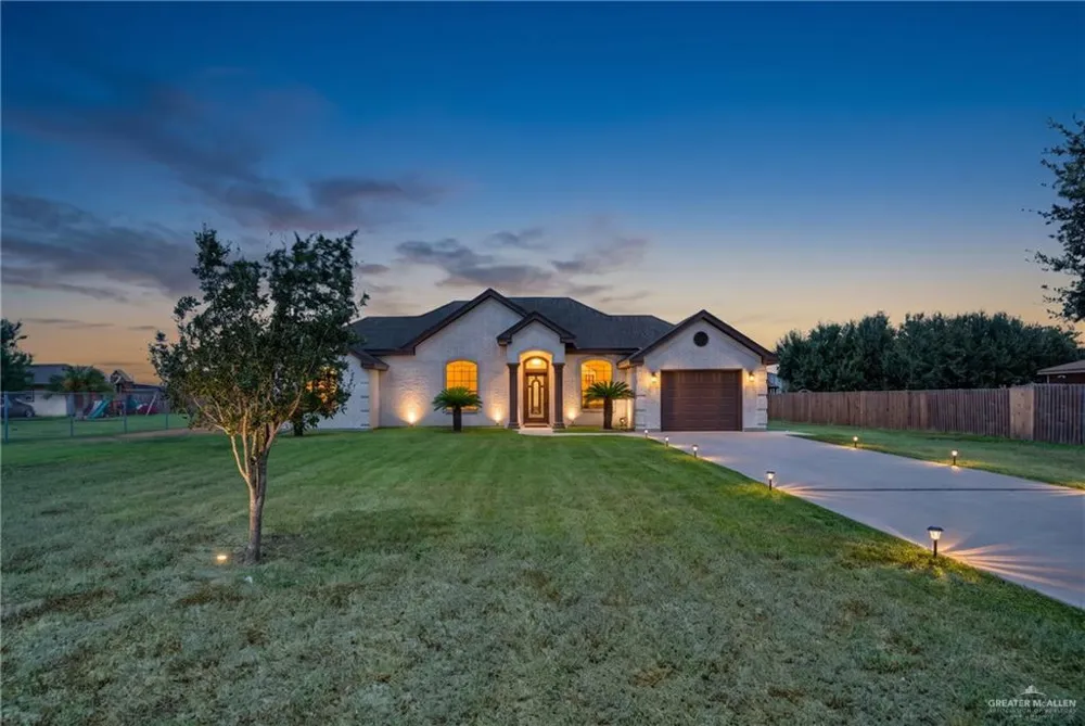 8203 Tropical Drive Donna, TX 78537