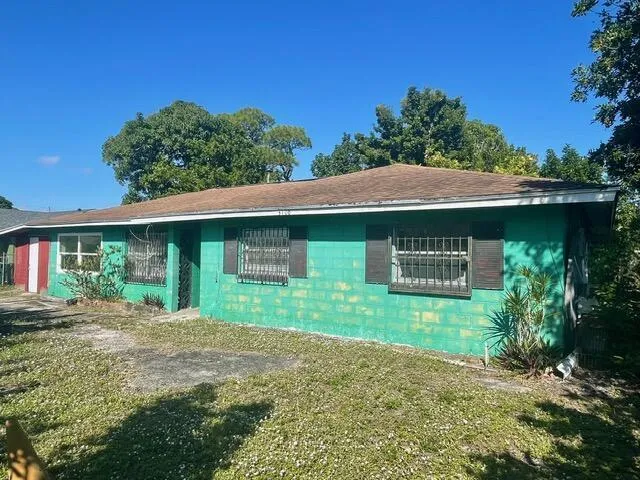 3106 Tropic Boulevard Fort Pierce, FL 34946