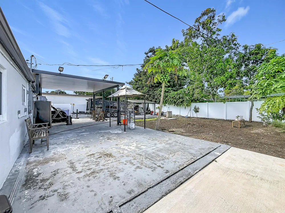 6135 NW 24TH COURT Margate, FL 33063