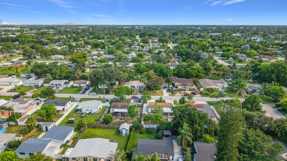 6135 NW 24TH COURT Margate, FL 33063