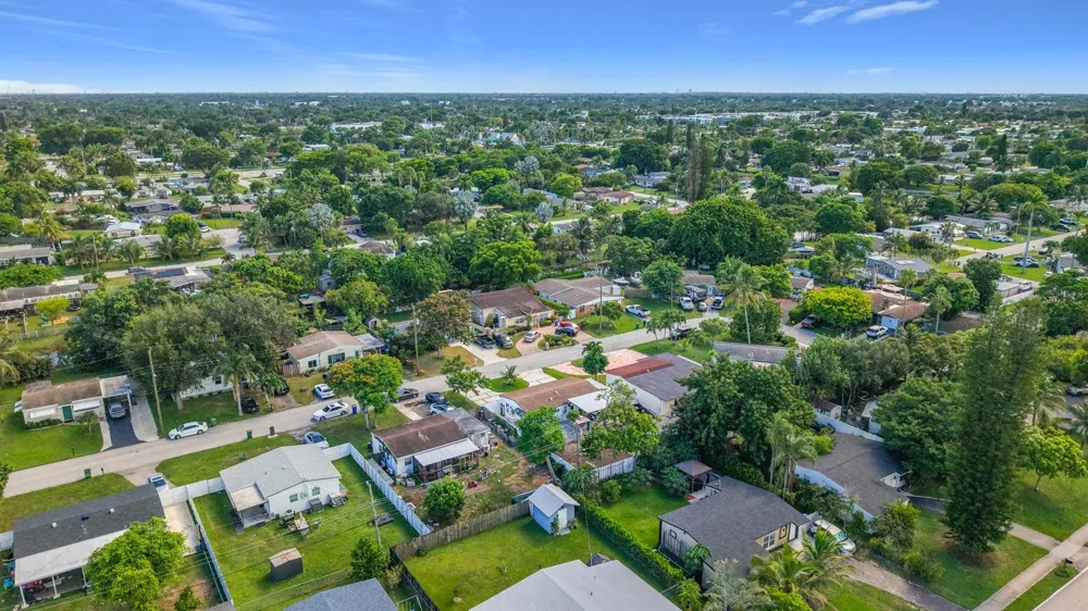 6135 NW 24TH COURT Margate, FL 33063