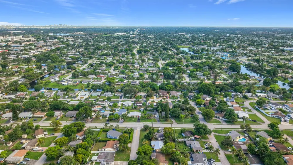 6135 NW 24TH COURT Margate, FL 33063
