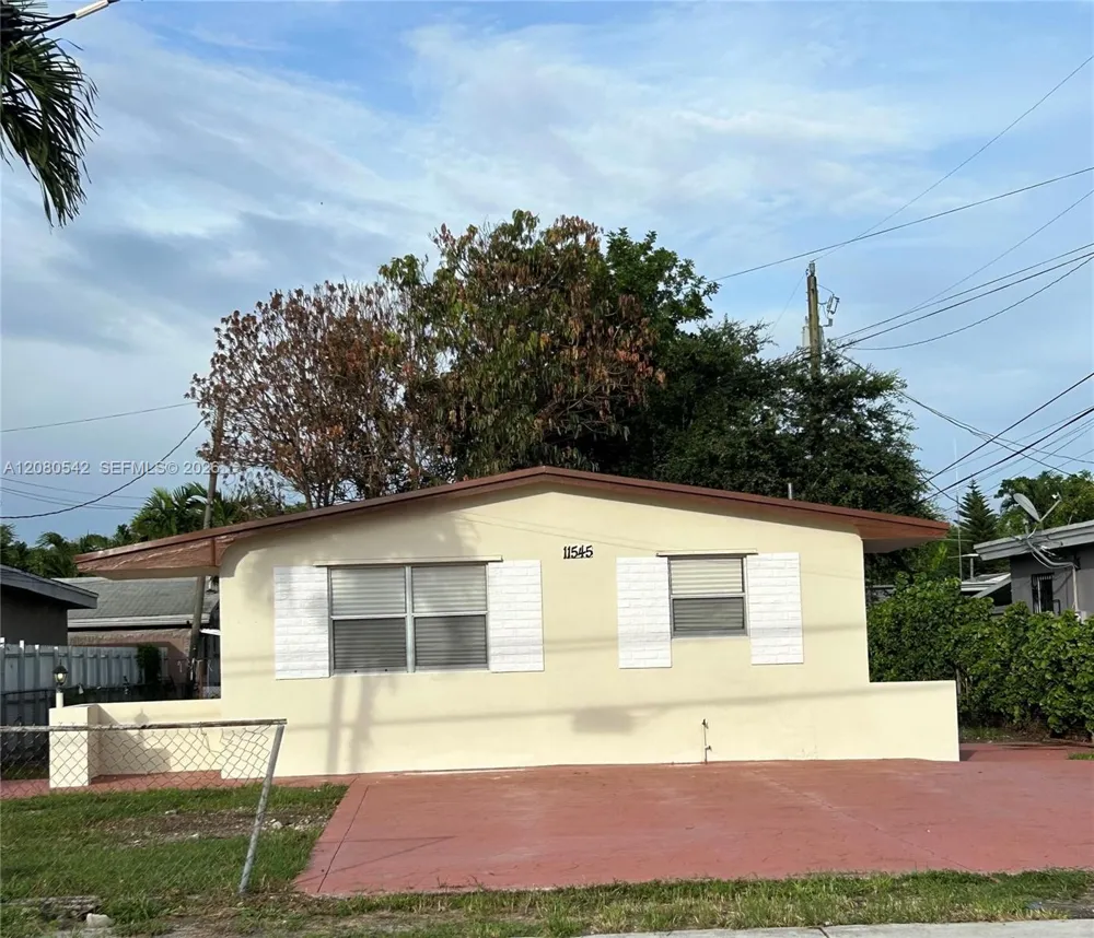 11545 NW 17th Ave Miami, FL 33167