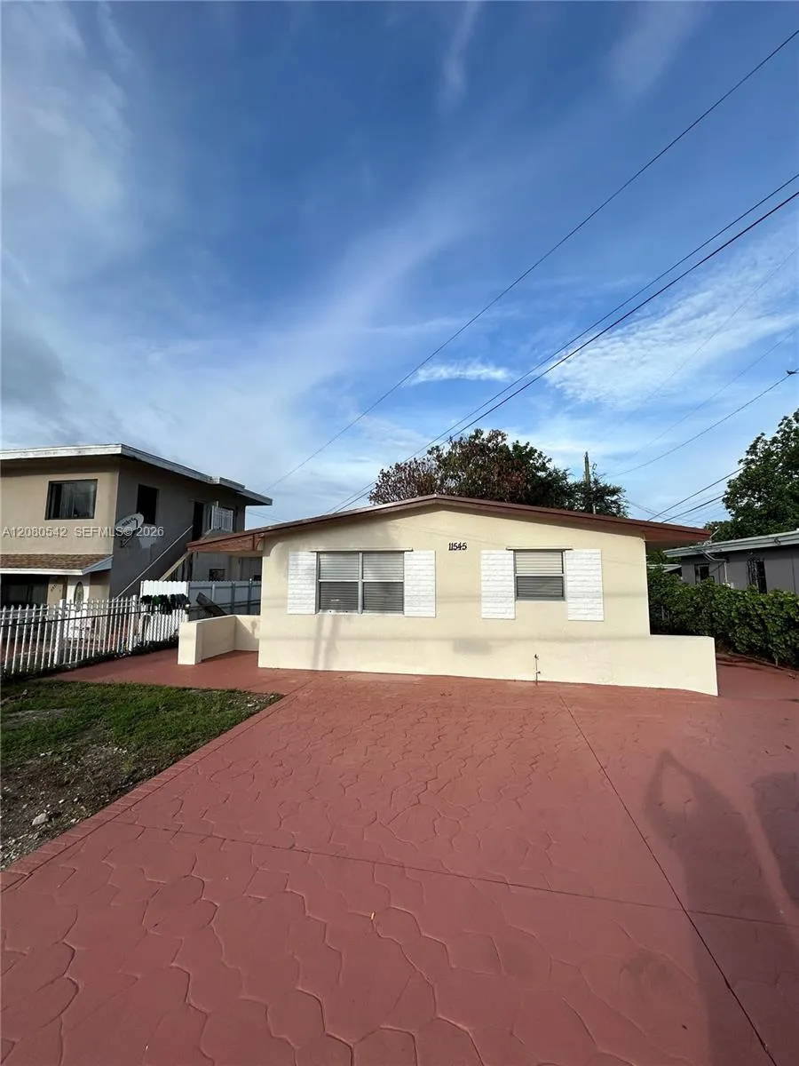 11545 NW 17th Ave Miami, FL 33167
