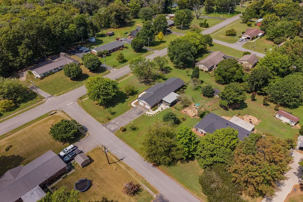 156 S Arrowhead Dr McMinnville, TN 37110
