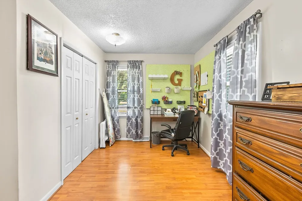 156 S Arrowhead Dr McMinnville, TN 37110