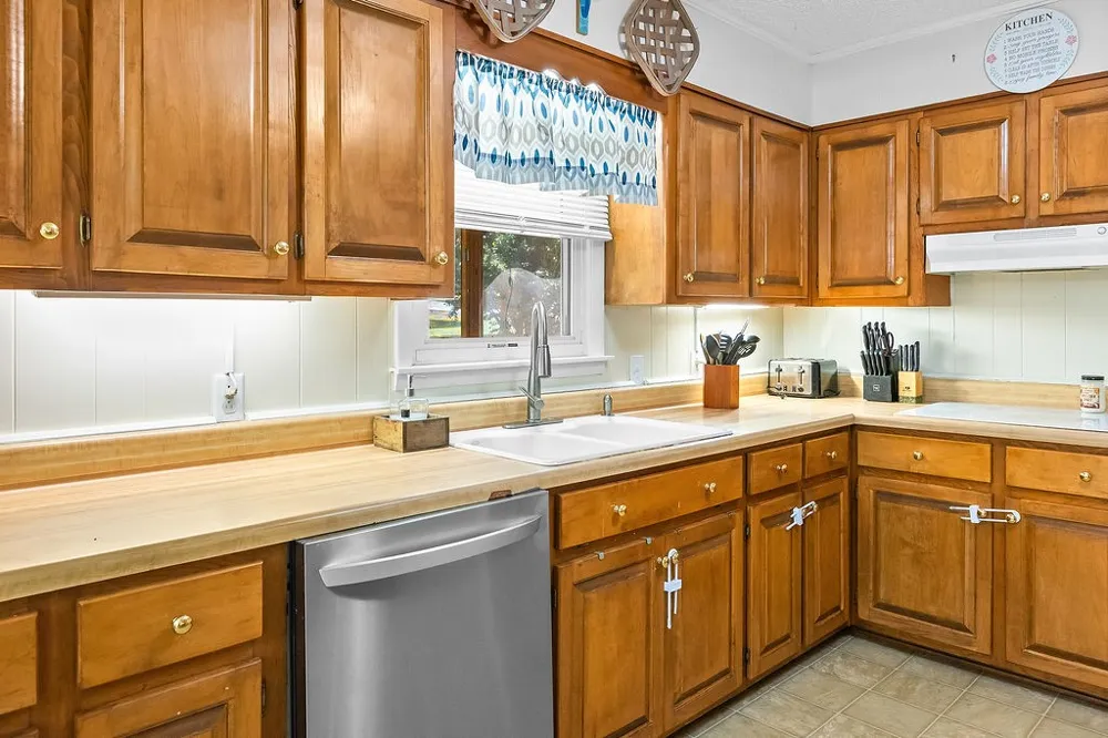 156 S Arrowhead Dr McMinnville, TN 37110