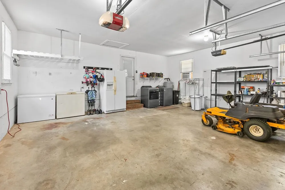 156 S Arrowhead Dr McMinnville, TN 37110