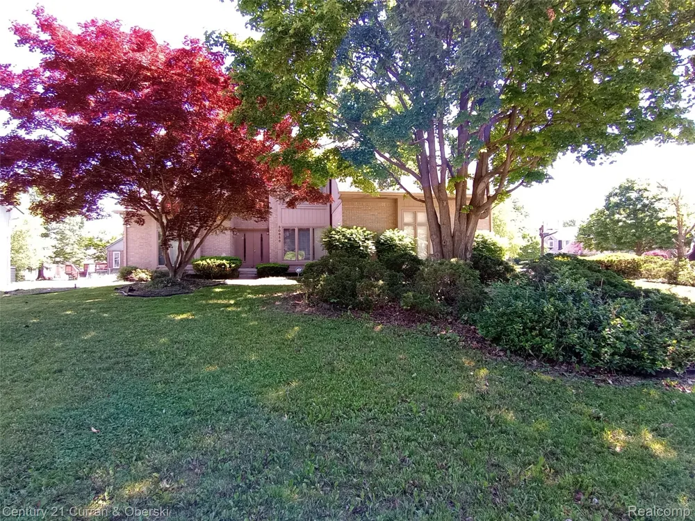 30658 Mystic Forest Drive Farmington Hills City, MI 48331