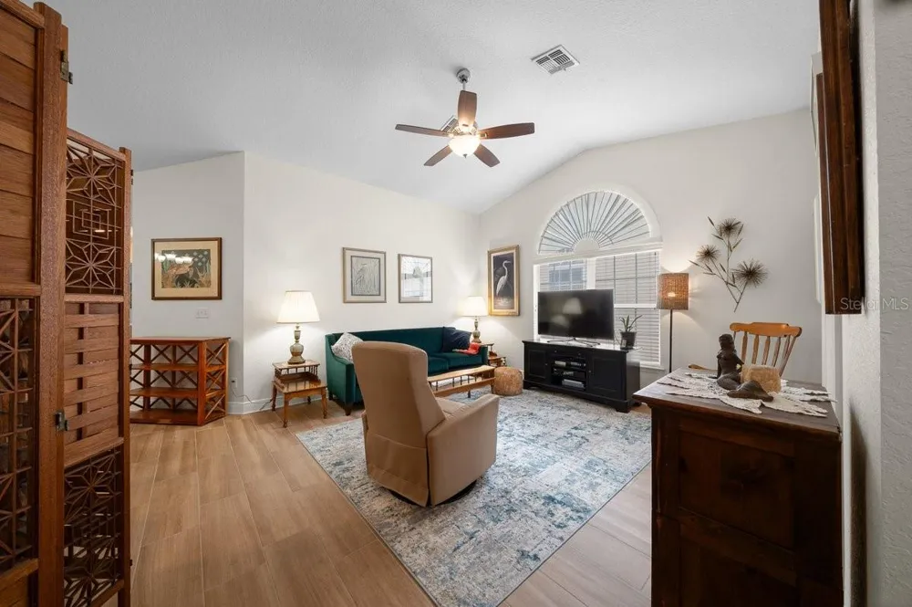 2315 SE 18 CIRCLE ocala, FL 34471