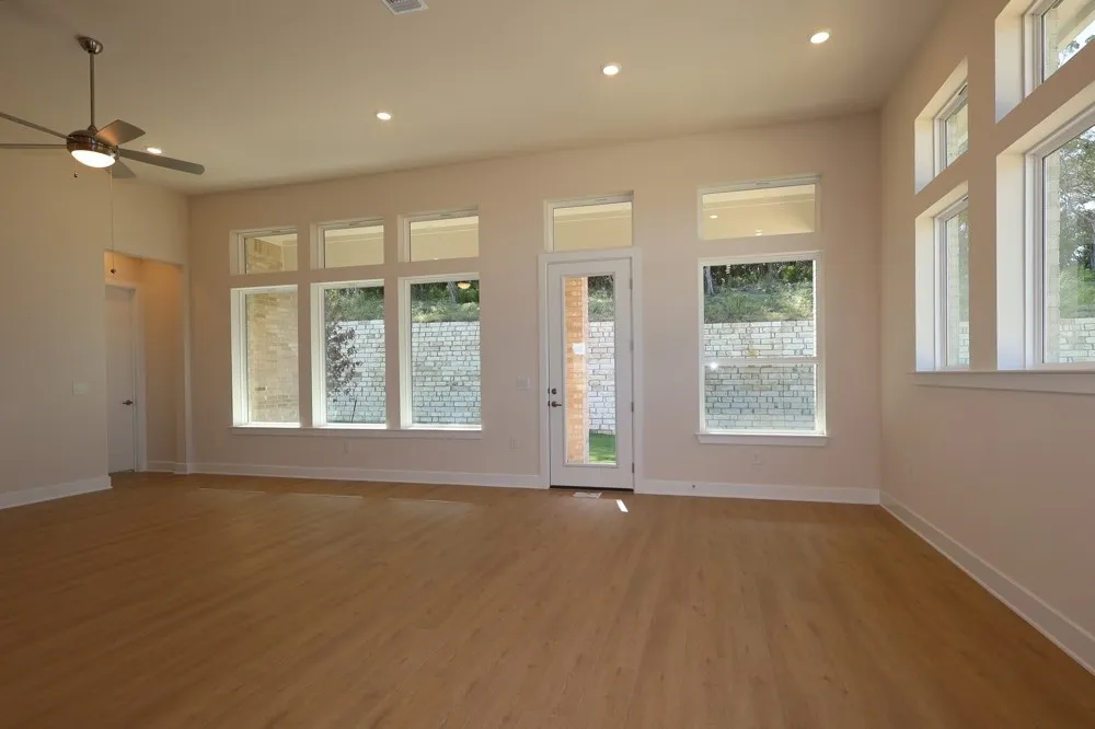 3212 Periwinkle Drive San Marcos, TX 78666