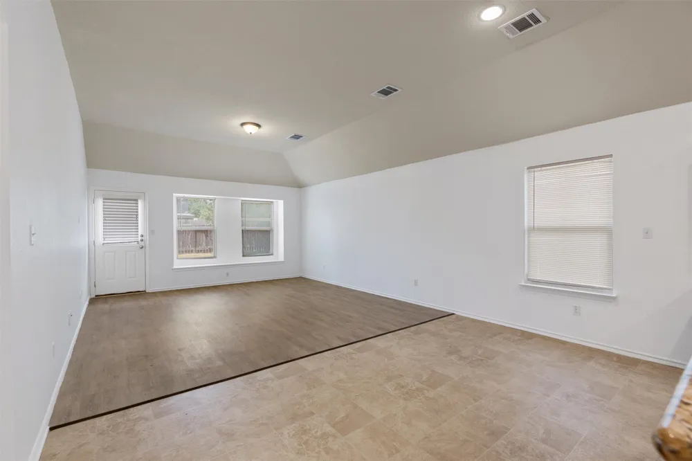 4512 Cleto Street Austin, TX 78725