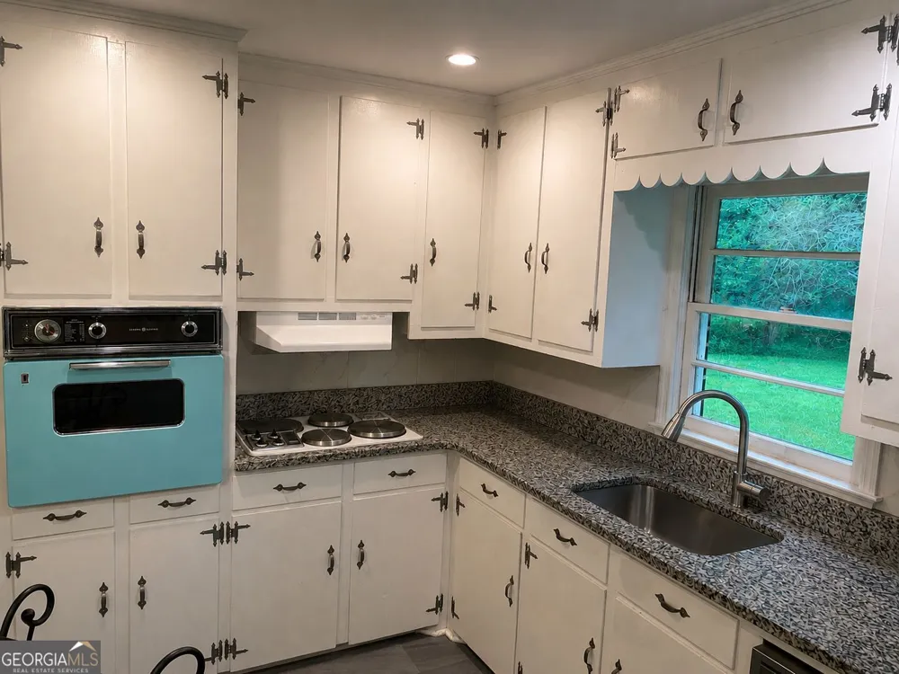 1360 Tallassee RD Athens, GA 30606