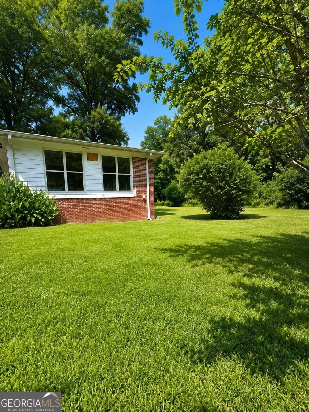 1360 Tallassee RD Athens, GA 30606