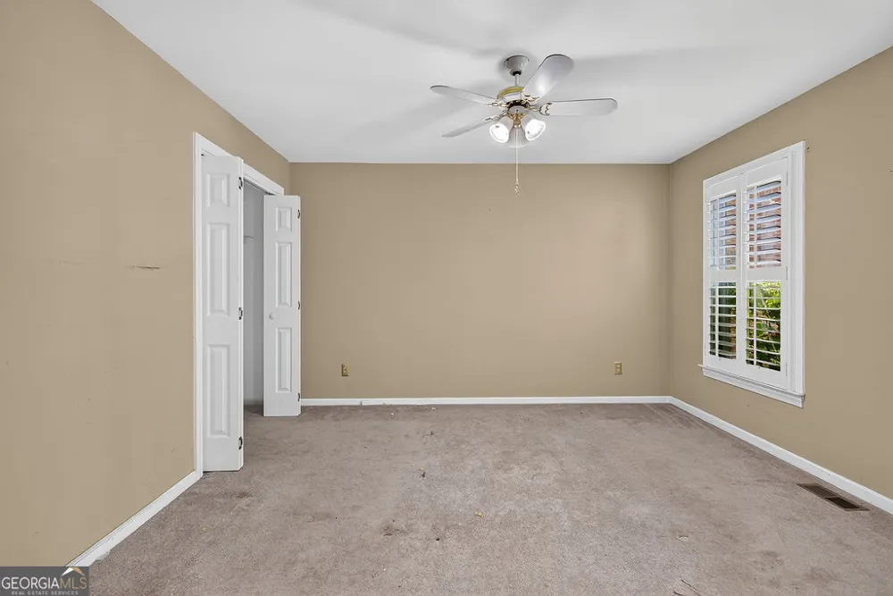 4370 Laurian DR NW Kennesaw, GA 30144