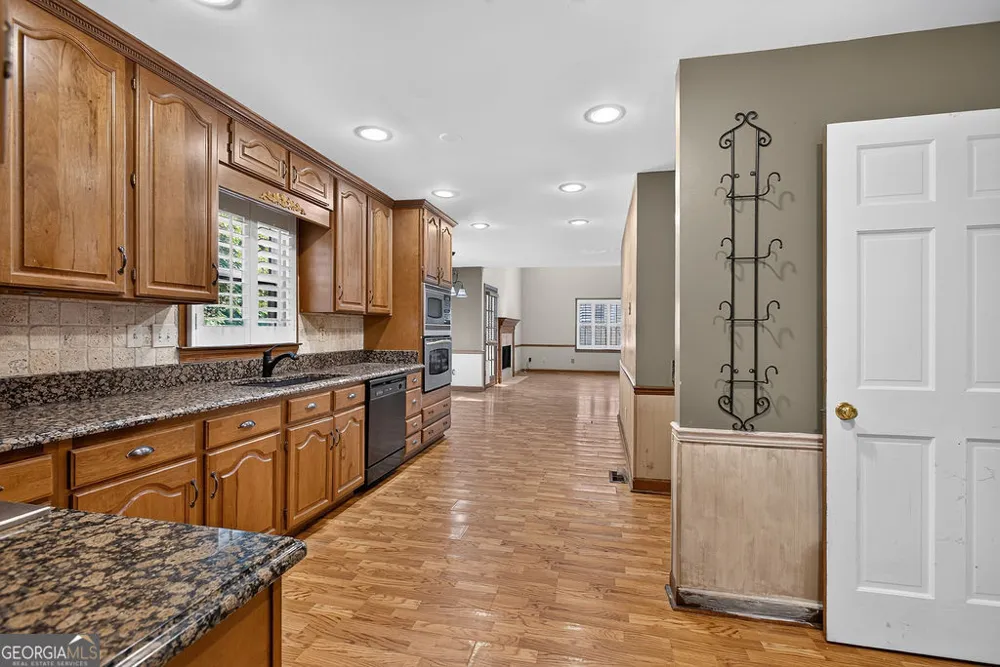 4370 Laurian DR NW Kennesaw, GA 30144