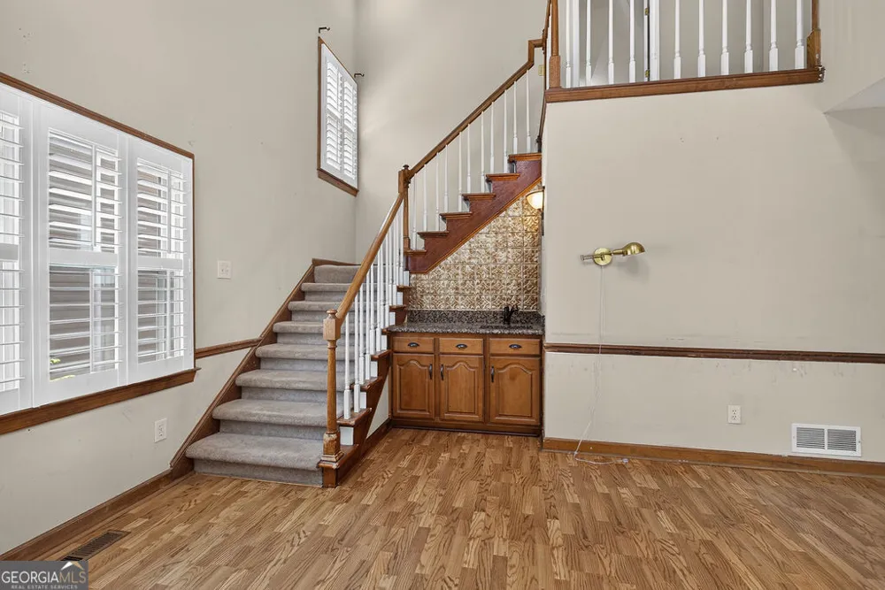 4370 Laurian DR NW Kennesaw, GA 30144