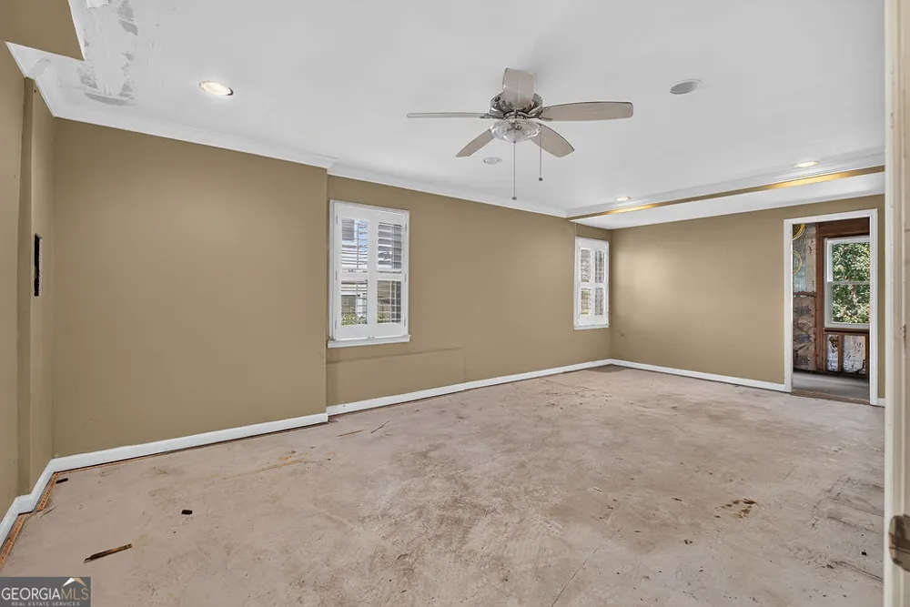 4370 Laurian DR NW Kennesaw, GA 30144