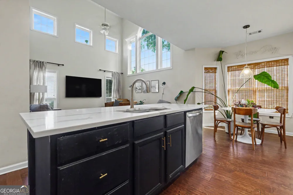 1080 Olde Roswell GRV Roswell, GA 30075
