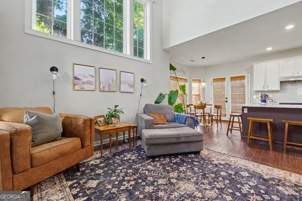 1080 Olde Roswell GRV Roswell, GA 30075