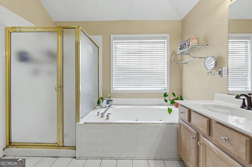 1080 Olde Roswell GRV Roswell, GA 30075