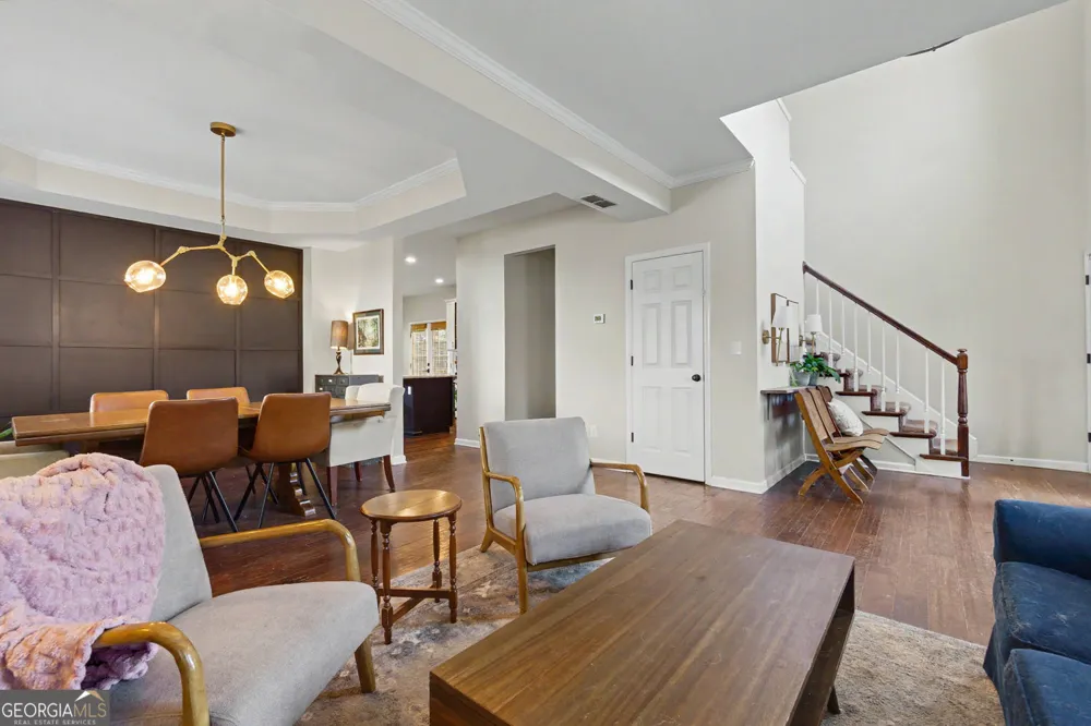 1080 Olde Roswell GRV Roswell, GA 30075