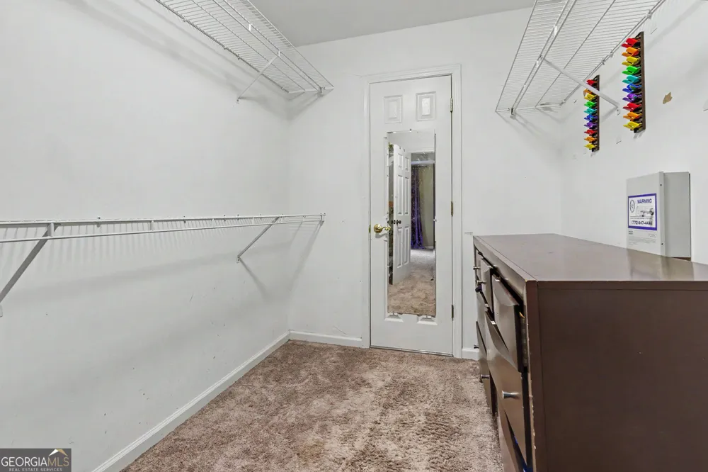 1080 Olde Roswell GRV Roswell, GA 30075