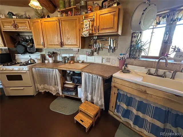 62200 County Road Ee Moffat, CO 81143
