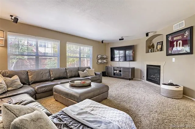 4835 S Eaton Park Way Aurora, CO 80016