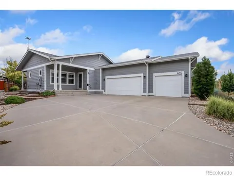 2202 Cocklebur Lane