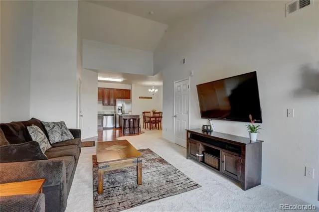 804 Summer Hawk Drive #6-304 Longmont, CO 80504