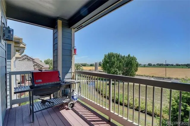 804 Summer Hawk Drive #6-304 Longmont, CO 80504