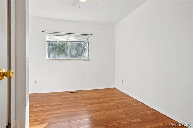 5873 S Nepal Street Aurora, CO 80015