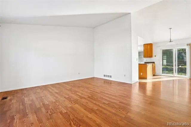 5873 S Nepal Street Aurora, CO 80015