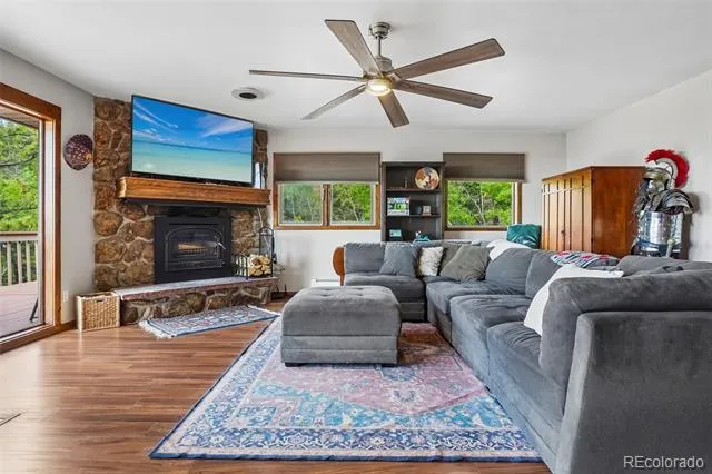 31582 Pike View Drive Conifer, CO 80433