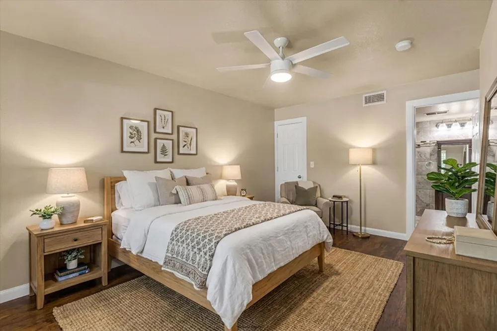 114 Harbor Drive #219 Runaway Bay, TX 76426