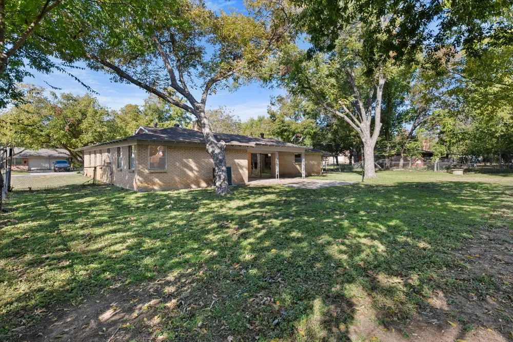 4316 Ashmore Drive North Richland Hills, TX 76180