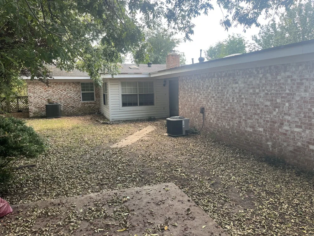 705 4th Clarksville, TX 75426