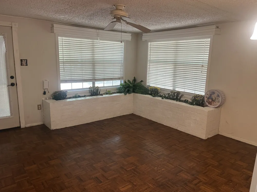 705 4th Clarksville, TX 75426
