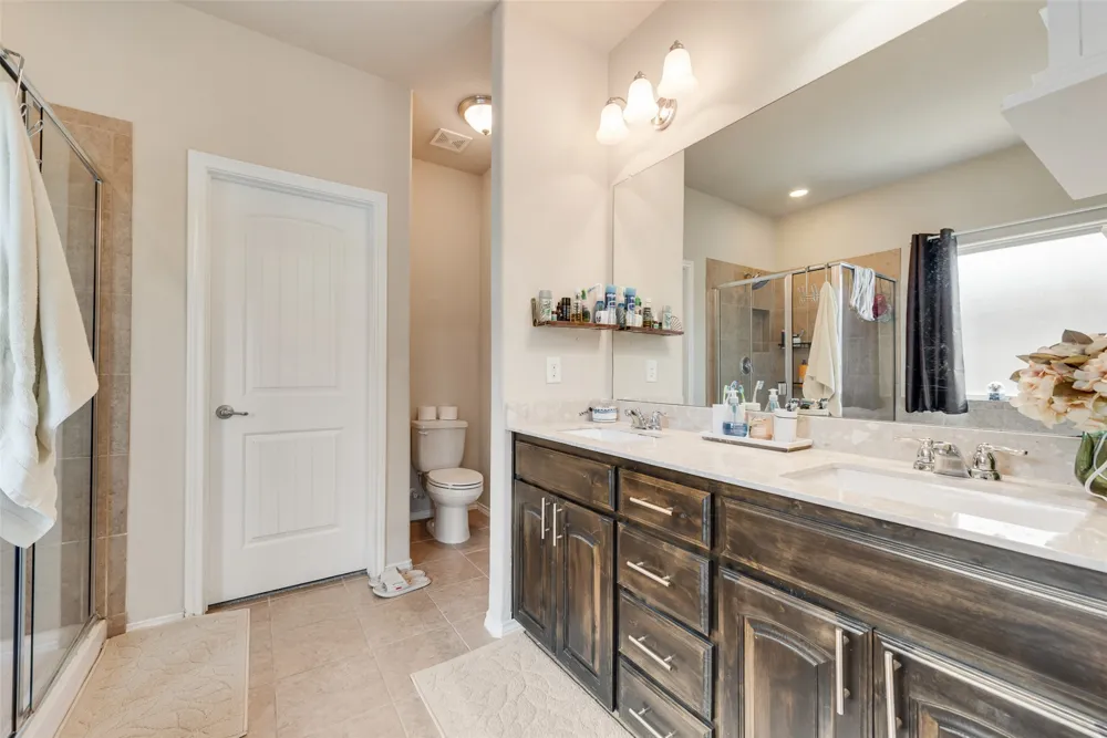 1045 Doe Meadow Drive Fort Worth, TX 76028