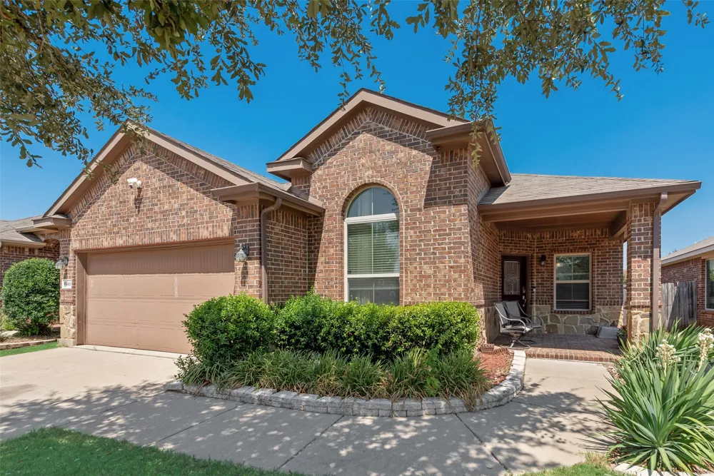 1045 Doe Meadow Drive Fort Worth, TX 76028