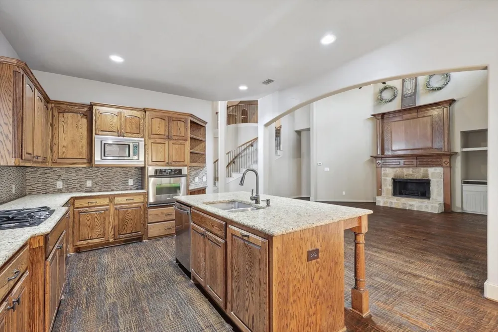 1132 Claire Street Lantana, TX 76226
