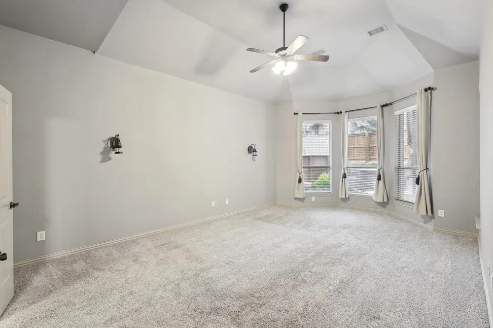 1132 Claire Street Lantana, TX 76226