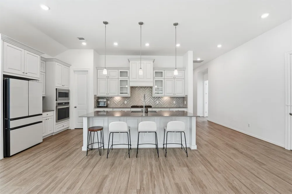 6071 Windward Falls Way Porter, TX 77365