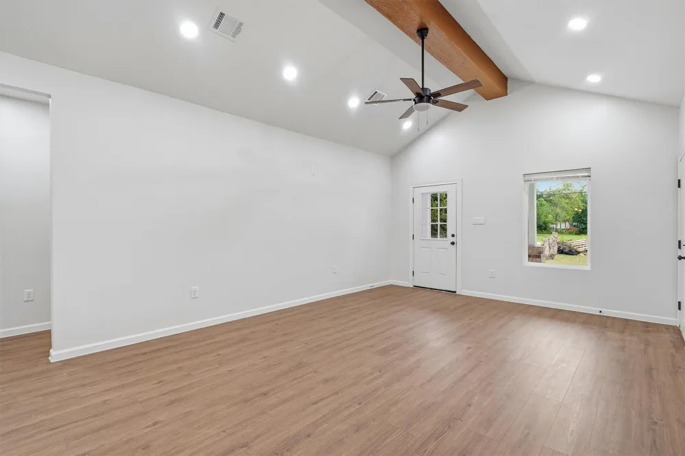 6109 Woodrow Street Texas City, TX 77591