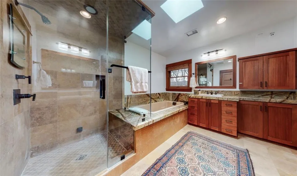 625 California Avenue Santa Monica, CA 90403