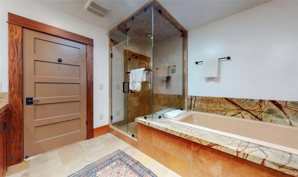 625 California Avenue Santa Monica, CA 90403